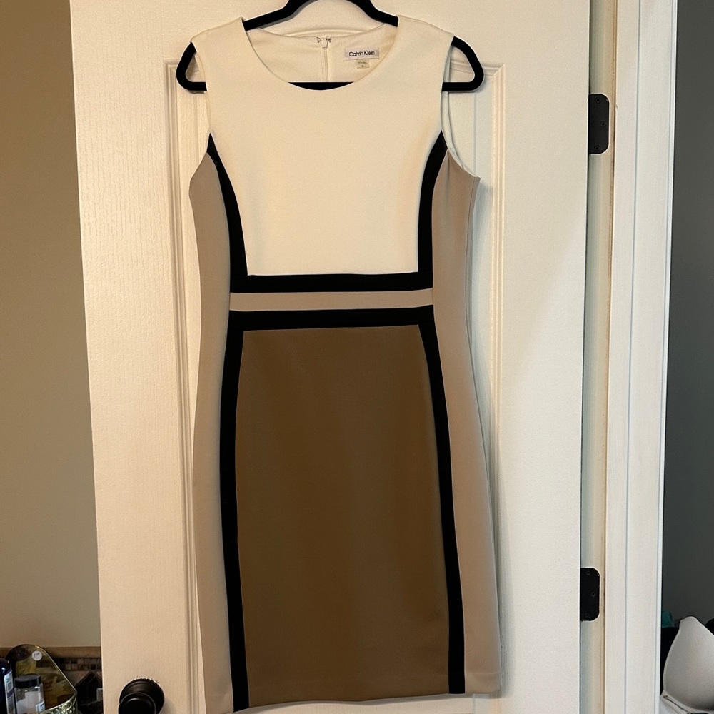 Calvin Klein Cream and Tan Midi Dress